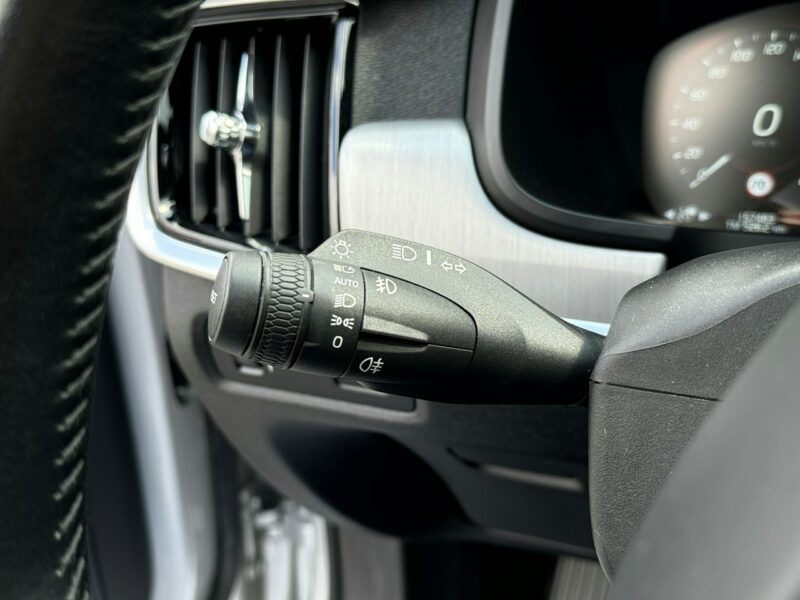 Volvo V90 *BEZWYPADKOWY*Serwis w ASO*Nowy Rozrząd*ROCZNA GWARANCJA*Momentum Pro*