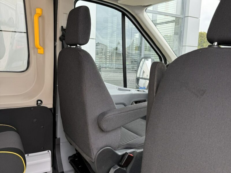 Ford Transit 350 Kombi 2.0TDCI 130PS platforma na wózek VII (2013-)