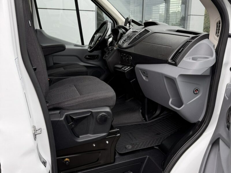 Ford Transit 350 Kombi 2.0TDCI 130PS platforma na wózek VII (2013-)