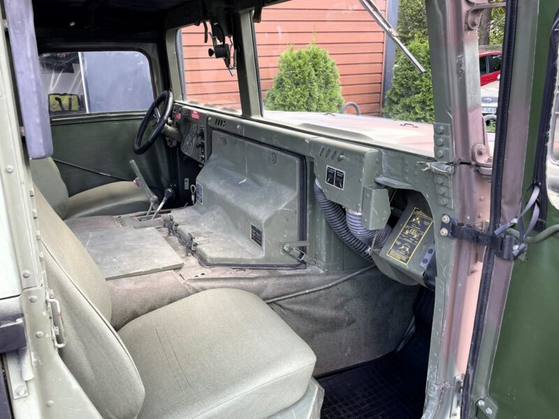 Hummer H1 Posiadamy każdą konfiguracje, chcesz Hummera zadzwoń dogadamy się.
