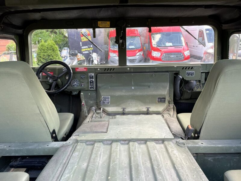 Hummer H1 Posiadamy każdą konfiguracje, chcesz Hummera zadzwoń dogadamy się.