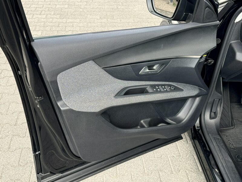 Peugeot 3008 *Potwierdzony Przebieg*Roczna Gwarancja Techniczna* II (2016-)