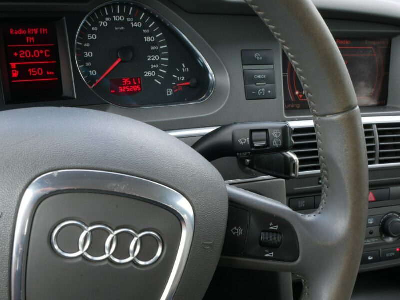 Audi A6 2.0TDI 140KM Eu4 Sedan -1 Wł od 17 lat +Nowe hamulce +Skóra +Koła zima C6 (2004-2011)