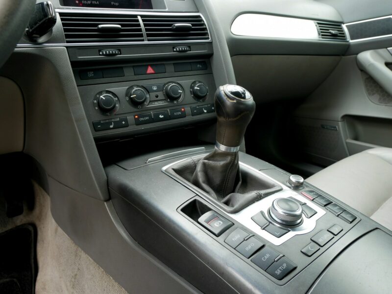 Audi A6 2.0TDI 140KM Eu4 Sedan -1 Wł od 17 lat +Nowe hamulce +Skóra +Koła zima C6 (2004-2011)