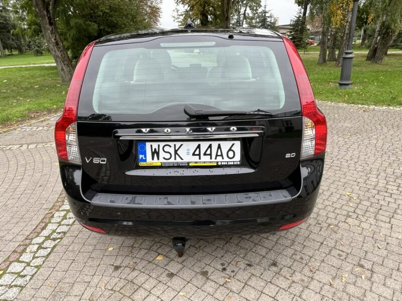Volvo V50 Volvo V50 Lift 2011r 2.0B Nawigacja Climatronic Alufelgi Hak Zarejestr II (2007-)