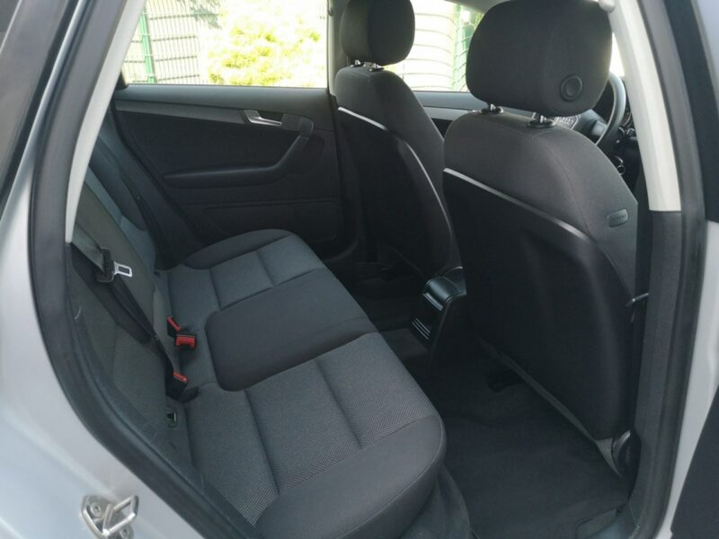 Audi A3 1.6 MPI 102KM SPORTBACK Klimatronic Isofix Alu Serwis Gwarancja 8P (2003-2012)