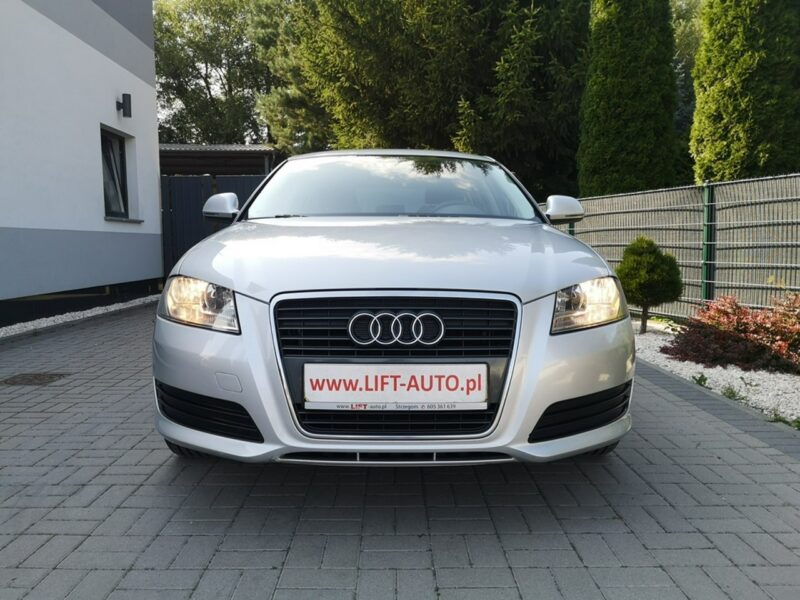 Audi A3 1.6 MPI 102KM SPORTBACK Klimatronic Isofix Alu Serwis Gwarancja 8P (2003-2012)
