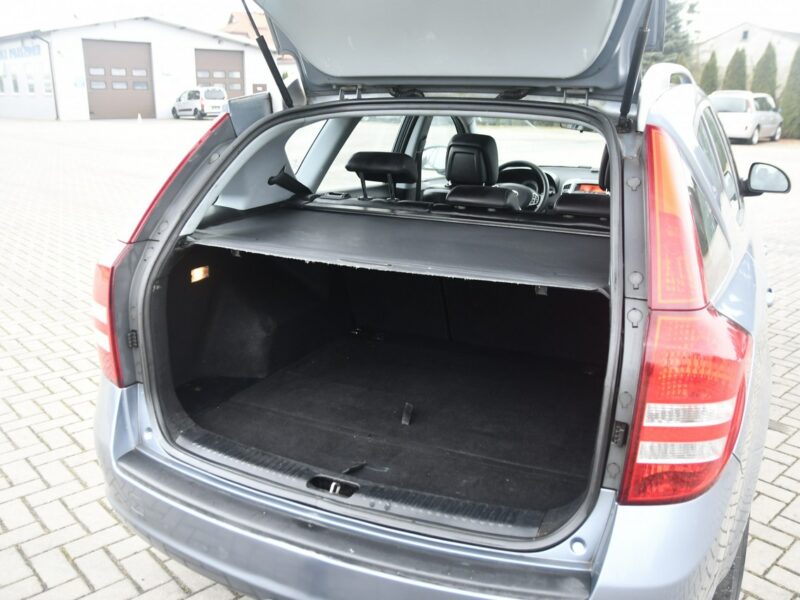 Kia Cee'd 1,6benz Szyberdach.Hak.Pół-Skóry.Klimatronic 2 STR.Serwis I (2006-2012)