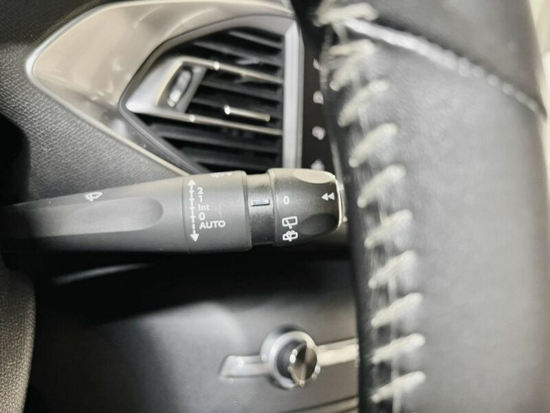 Peugeot 308 SW 2.0 Blue-HDi 150KM*Automat*Full LED*Lift*Navi GPS*Kamera*Alu GT 17 III (2013-)