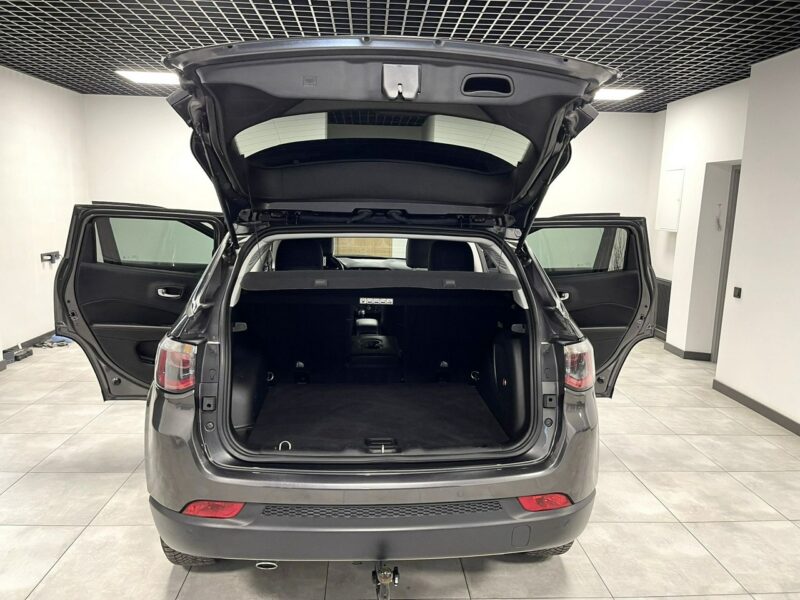 Jeep Compass 1.6 M-Jet 120KM*Black*Lift*Skóry*El.Fotele*Full Led*Navi*KeyLessGoFULL II (2016-)