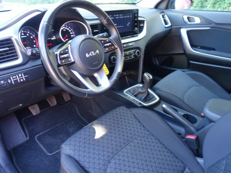 Kia Cee'd Oferta Prywatna / Gwarancja / Auto Jak nowe III (2018-)