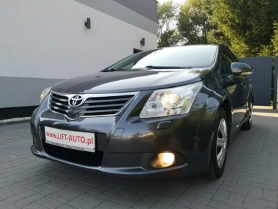 Toyota Avensis 1.8 16v 147KM Klimatronic Tempomat Nawi Kamera GAZ Prince Gwarancja III (2009-)