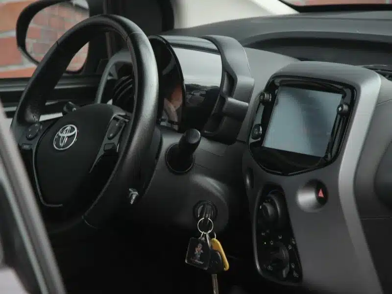 Toyota Aygo 11.2018*Navi*Klima*GrzaneFotele*Kamera*Esp*Led*BT*Alu*Android*GwarVGS II (2014-)