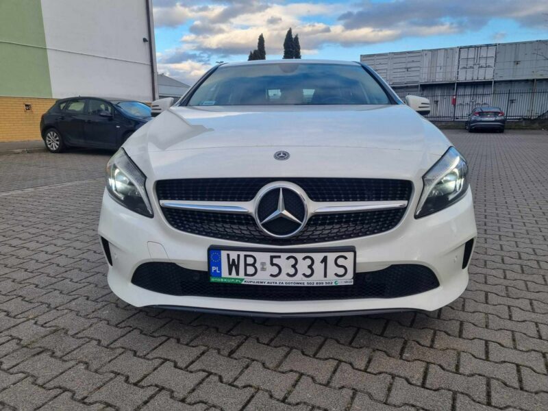 Mercedes A 160 1.6 AUTOMAT * GWARANCJA * nawigacja * polski salon * led * warszawa W176 (2012-)