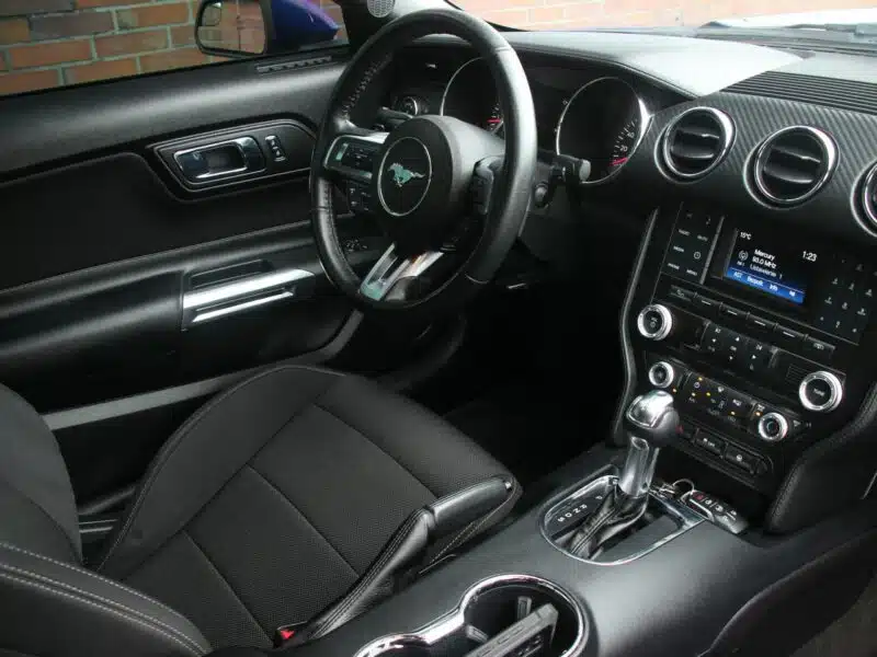 Ford Mustang 305KM*Automat*Xenon*Led*Kamera*Alu18*Komp*Temp*Klimatyzacja*Pdc !!! VI (2014-)