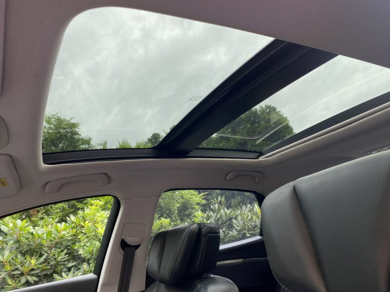 Renault Talisman Initiale Paris/Szklany dach/LEDy/200KM/2 kpl. opon/Kamera/Skóry wentyl I (2015-)