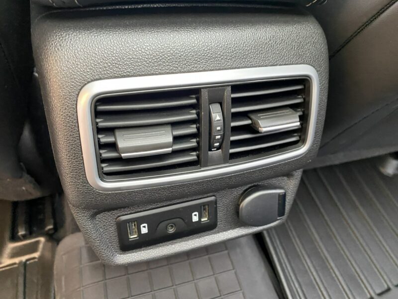 Renault Talisman Initiale Paris/Szklany dach/LEDy/200KM/2 kpl. opon/Kamera/Skóry wentyl I (2015-)