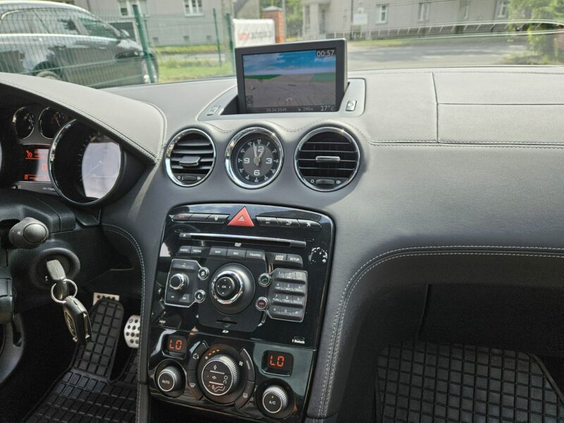 Peugeot RCZ Skóra / Nawigacja / Podgrzewane fotele / Klimatronic