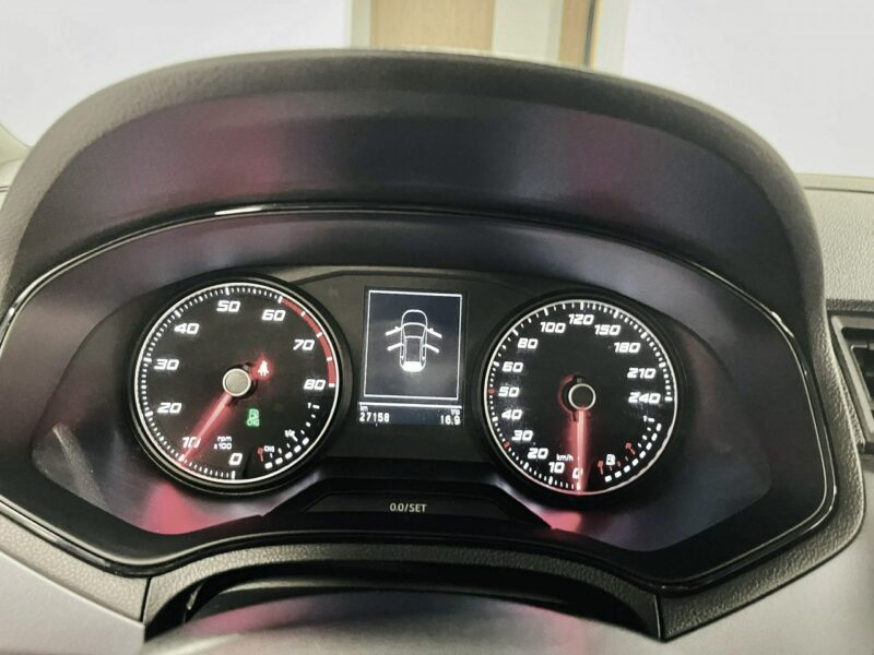 Seat Arona 1.0 TGI*27.000km*XCellence*Klimatronic*Navi GPS*KeyLessGo*FullLed*Temp