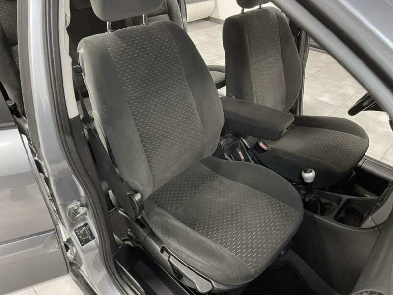 Opel Zafira 1.8 125KM SPORT EDITION*Halogeny*ALU 17*Klimatronic*Tempomat*Z NIEMIEC A (1999-2005)