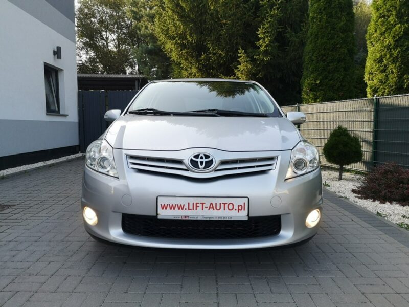 Toyota Auris 1.6 Benzyna 132KM Klimatr LIFT Isofix Tempomat Servis Gwarancja I (2006-2012)