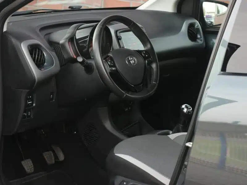 Toyota Aygo Navi*Klimatronik*GrzFot*Kamera*Esp*Led*BT*Android*Gwar VGS!!! II (2014-)