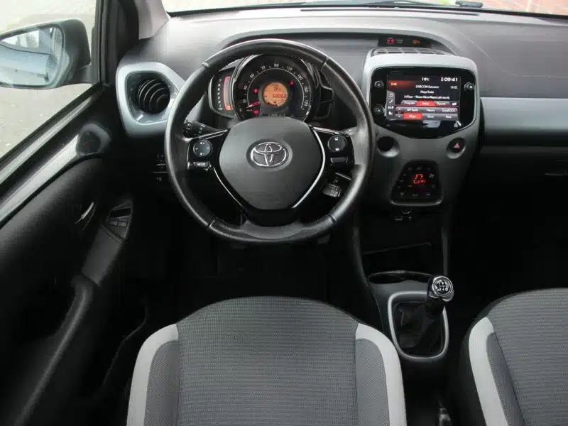 Toyota Aygo Navi*Klimatronik*GrzFot*Kamera*Esp*Led*BT*Android*Gwar VGS!!! II (2014-)
