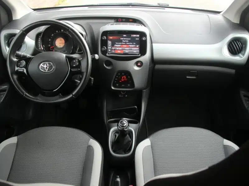 Toyota Aygo Navi*Klimatronik*GrzFot*Kamera*Esp*Led*BT*Android*Gwar VGS!!! II (2014-)