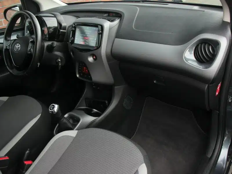 Toyota Aygo Navi*Klimatronik*GrzFot*Kamera*Esp*Led*BT*Android*Gwar VGS!!! II (2014-)