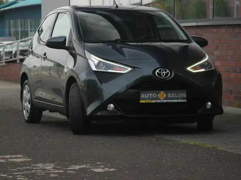 Toyota Aygo Navi*Klimatronik*GrzFot*Kamera*Esp*Led*BT*Android*Gwar VGS!!! II (2014-)
