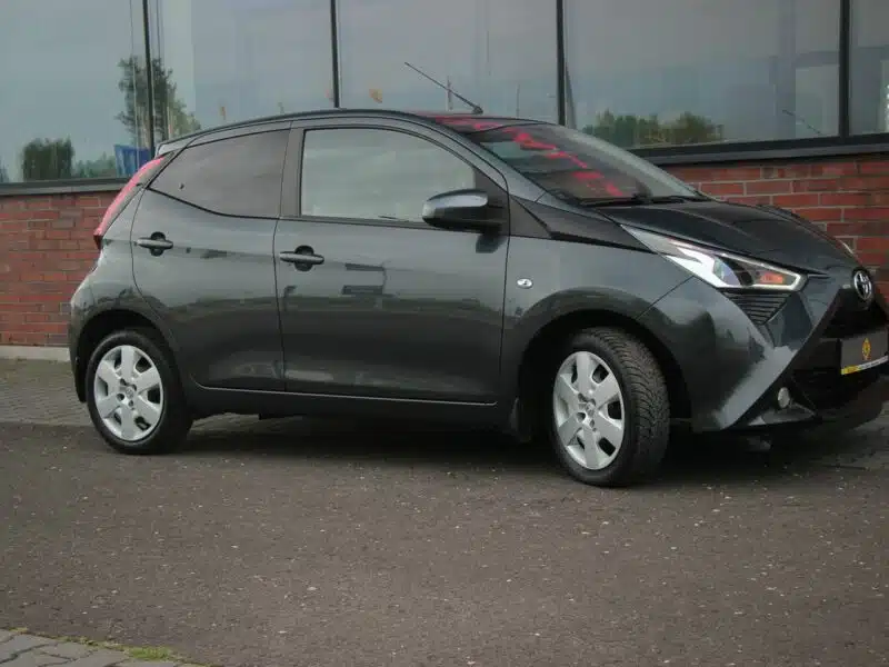 Toyota Aygo Navi*Klimatronik*GrzFot*Kamera*Esp*Led*BT*Android*Gwar VGS!!! II (2014-)