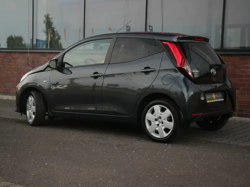 Toyota Aygo Navi*Klimatronik*GrzFot*Kamera*Esp*Led*BT*Android*Gwar VGS!!! II (2014-)