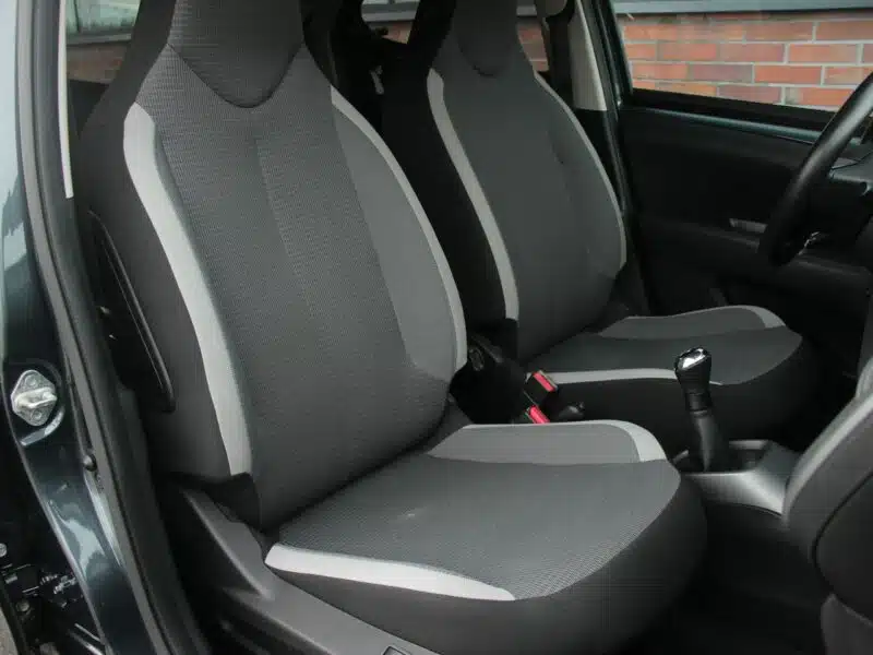 Toyota Aygo Navi*Klimatronik*GrzFot*Kamera*Esp*Led*BT*Android*Gwar VGS!!! II (2014-)