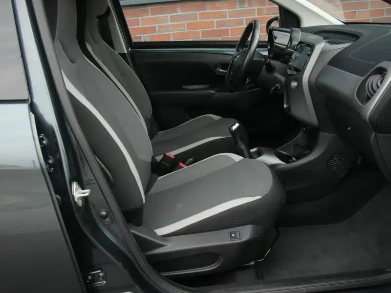 Toyota Aygo Navi*Klimatronik*GrzFot*Kamera*Esp*Led*BT*Android*Gwar VGS!!! II (2014-)