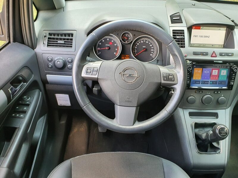 Opel Zafira 2.0 TURBO 200KM # NAVI # Climatronic # Parktronic # Skóra # 7 Osobowa B (2005-2011)