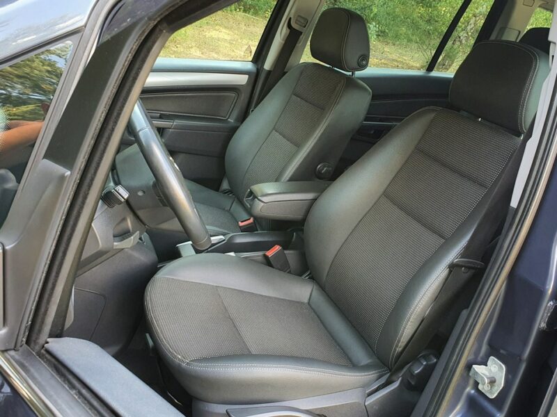 Opel Zafira 2.0 TURBO 200KM # NAVI # Climatronic # Parktronic # Skóra # 7 Osobowa B (2005-2011)