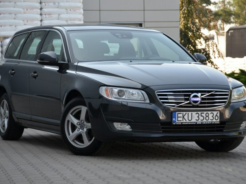 Volvo V70 Zarejestrowane 2.0D4 181KM Lift Serwis Bi-xenon Navi As.pasa ruchu III (2007-)