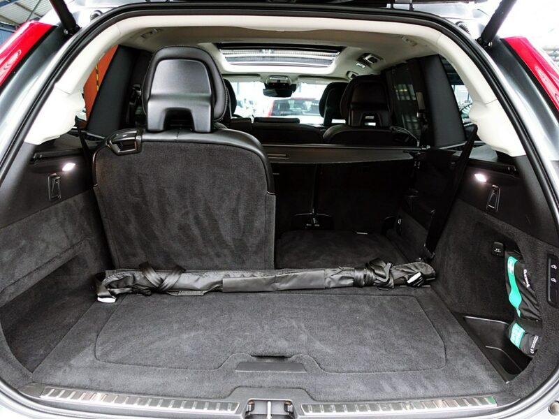 Volvo XC 90 7osób INSCRIPTION PNEUMATYKA Panorama 3Lata GWAR 1wł Kraj Bezwypa F23% II (2014-)