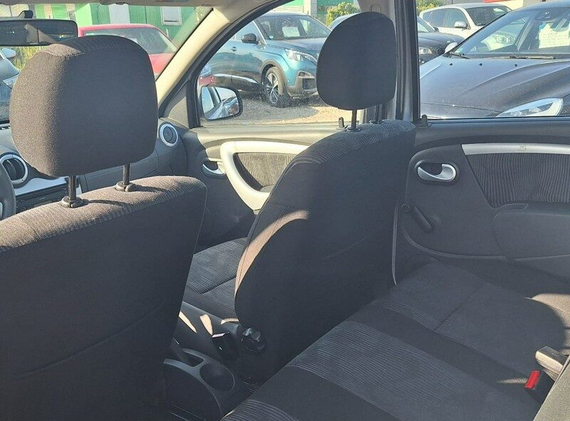 Dacia Sandero klima mały przebieg I (2008-2012)