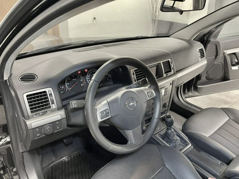 Opel Signum 1.9 CDTI 120KM* Face Lift*Innovation COSMO*Pół-Skóry*Navi* Z Niemiec
