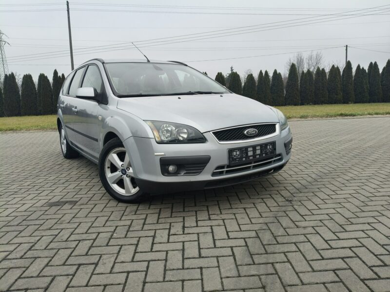 Ford Focus 1,6benz. Klimatyzacja.Hak.El.szyby.Centralka.Serwis.OKAZJA Mk2 (2004-2011)