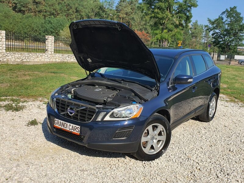 Volvo XC 60 2.0 R5 D4 163KM # Momentum # Navi # Skóra # Serwis do Końca # Jak NOWY I (2008-2017)