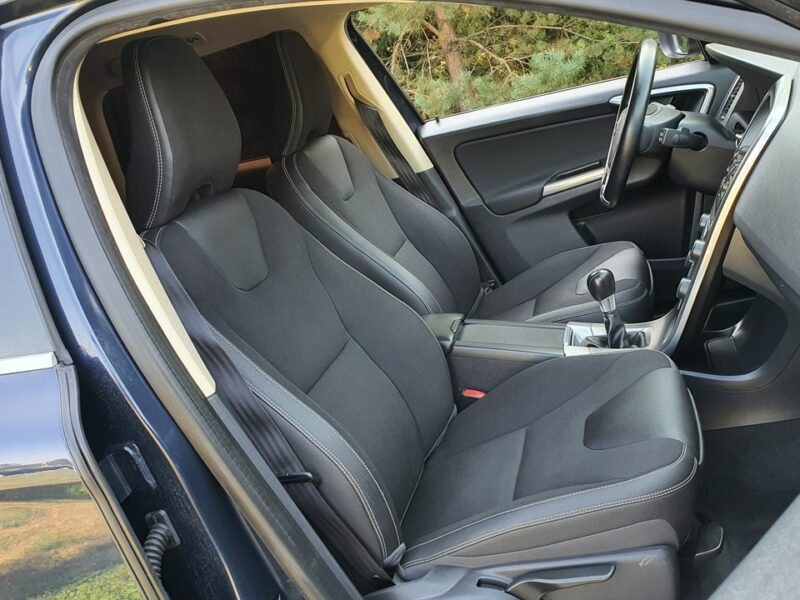 Volvo XC 60 2.0 R5 D4 163KM # Momentum # Navi # Skóra # Serwis do Końca # Jak NOWY I (2008-2017)