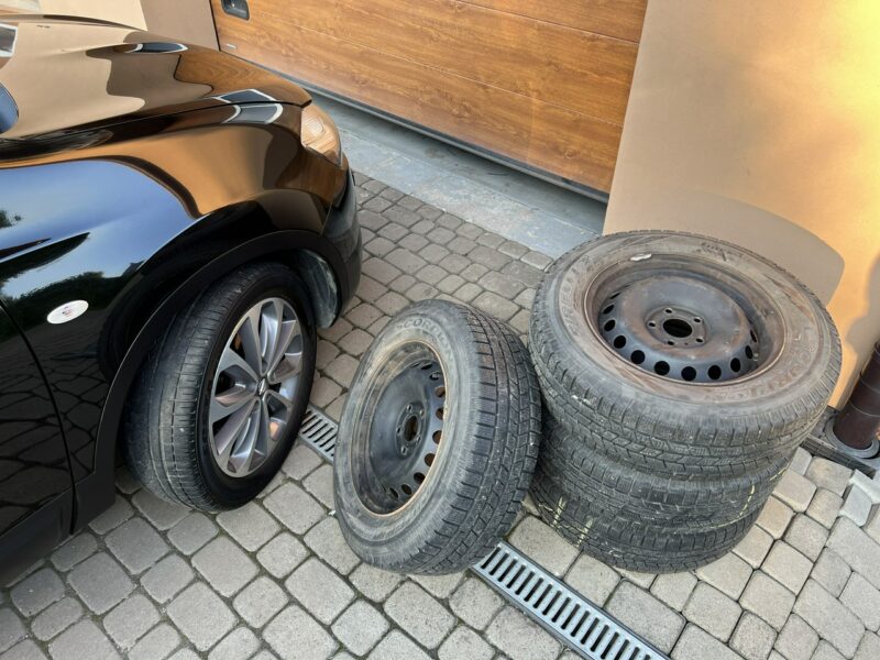 Nissan Qashqai 1,6 dCi 130KM Klima Navi Kamera 360* Xenony Panorama I (2007-2013)