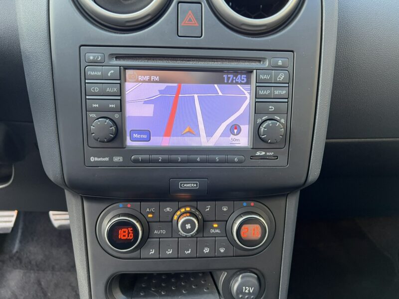 Nissan Qashqai 1,6 dCi 130KM Klima Navi Kamera 360* Xenony Panorama I (2007-2013)