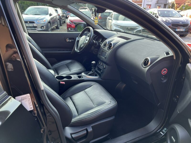 Nissan Qashqai 1,6 dCi 130KM Klima Navi Kamera 360* Xenony Panorama I (2007-2013)