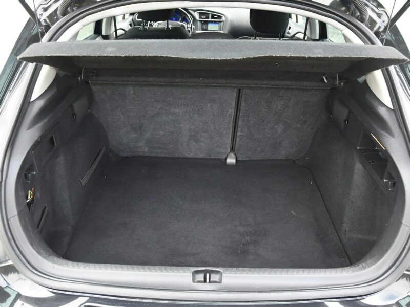 Citroen C4 1,6 e-hdi Dudki11 Automat,Klimatr 2 str.Navi,Tempomat.kredyt,OKAZJA II (2010-)