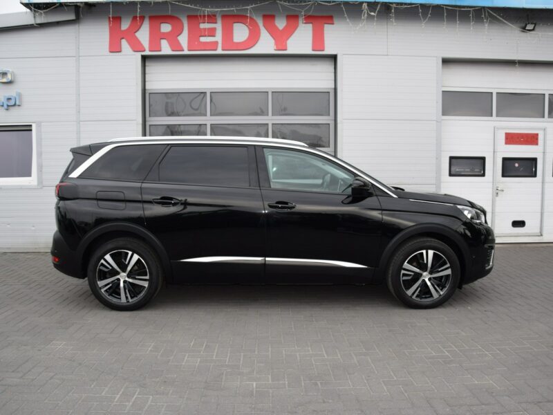 Peugeot 5008 1.2i 7-osób Panoramadach Navi Euro-6b 144tys.km Nowy rozrząd i dwumasa II (2017-)