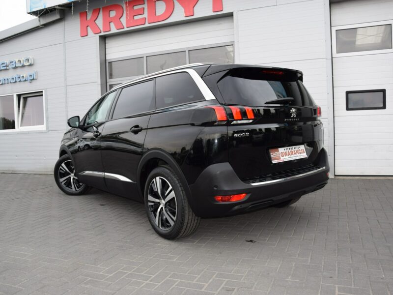 Peugeot 5008 1.2i 7-osób Panoramadach Navi Euro-6b 144tys.km Nowy rozrząd i dwumasa II (2017-)