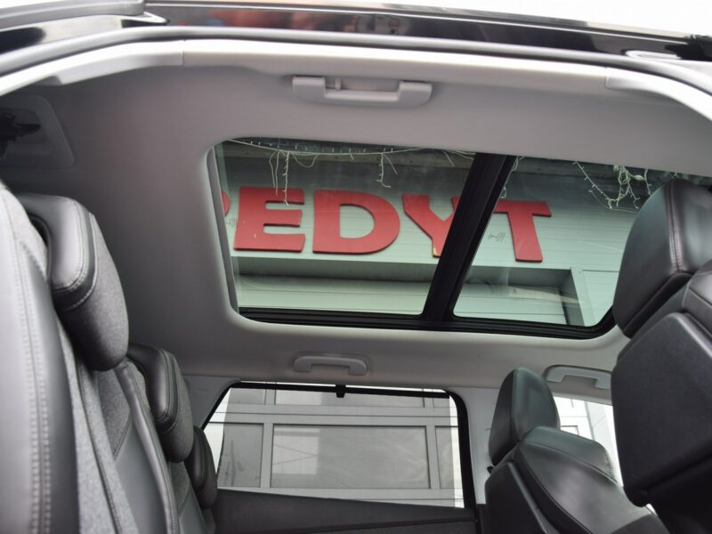 Peugeot 5008 1.2i 7-osób Panoramadach Navi Euro-6b 144tys.km Nowy rozrząd i dwumasa II (2017-)